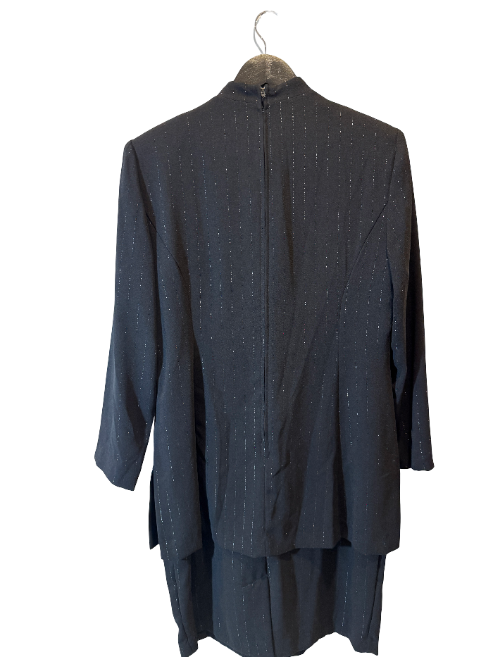 City Strategist Suit