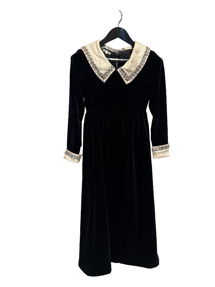 Velvet Matinee Collar Dress